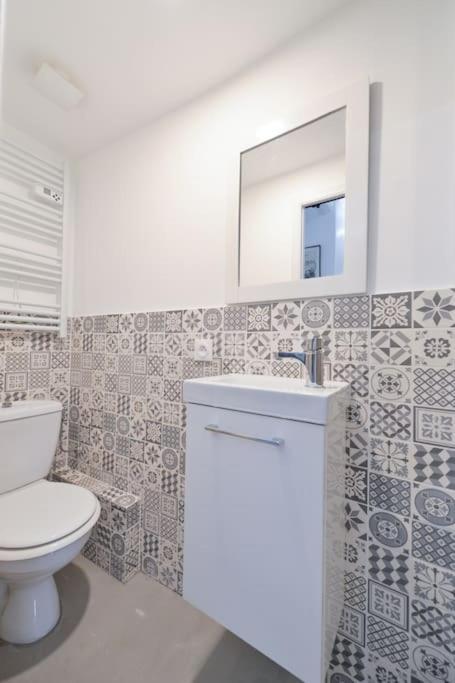 Le Petit Bateau - New Cosy/charming Studio/mezzanine For 3 - Ac/wifi Apartment