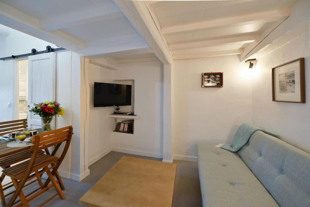 Le Petit Bateau - New Cosy/charming Studio/mezzanine For 3 - Ac/wifi *