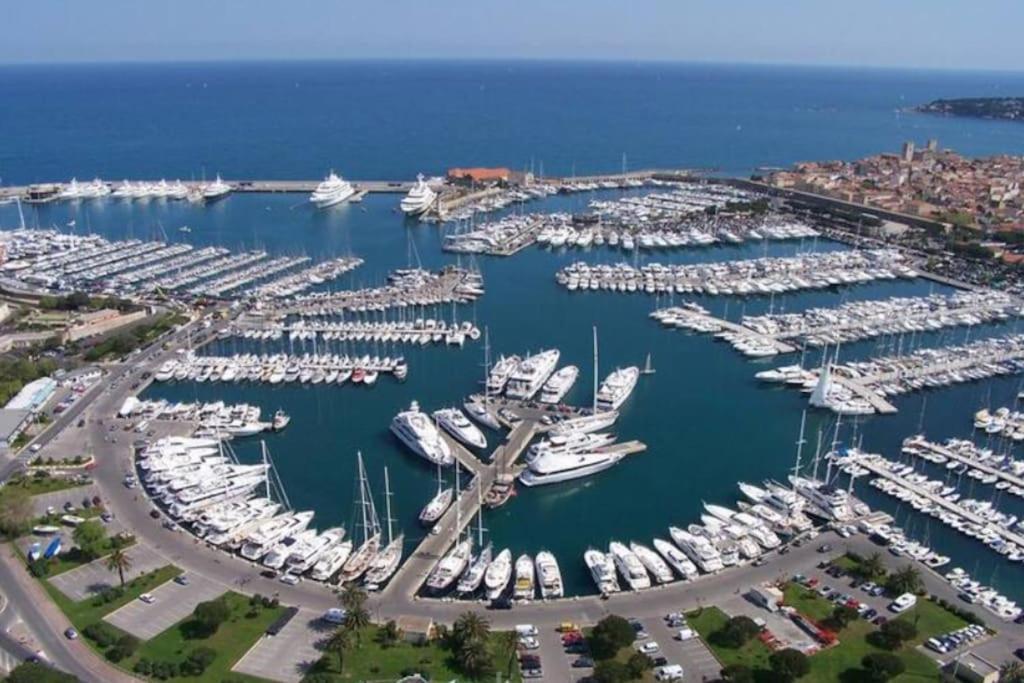 Le Petit Bateau - New Cosy/charming Studio/mezzanine For 3 - Ac/wifi * Antibes
